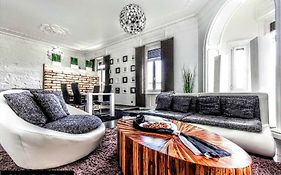 Luxury Penthouse Apartment
